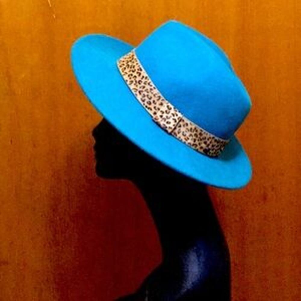 One24 Rags Blue Felt Hat with Leopard Trim. OS